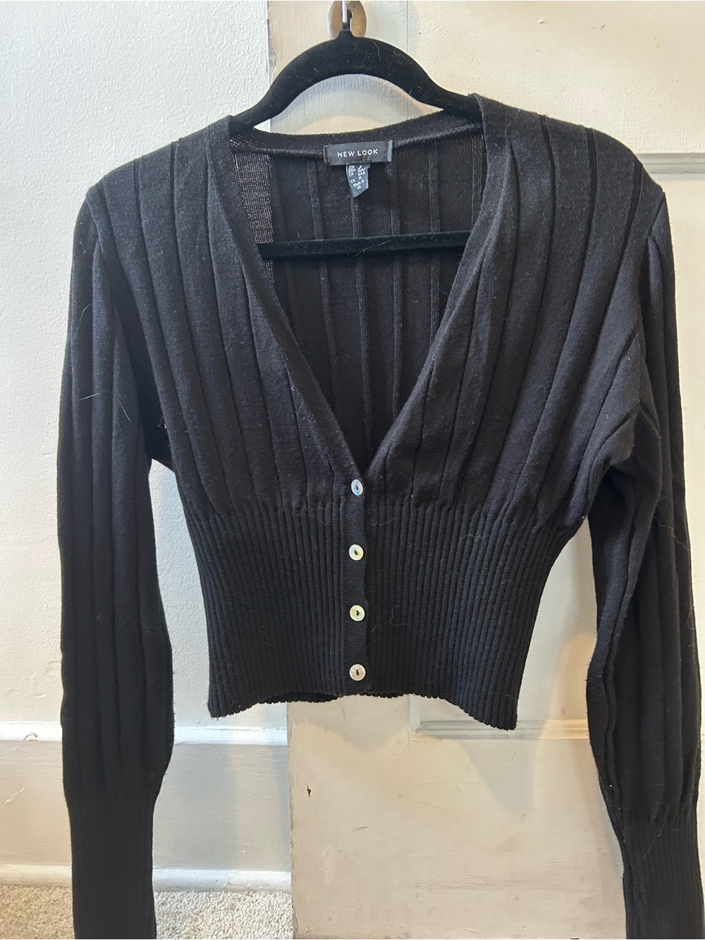 New Look Black Ribbed Button-Front V-Neck Cardigan